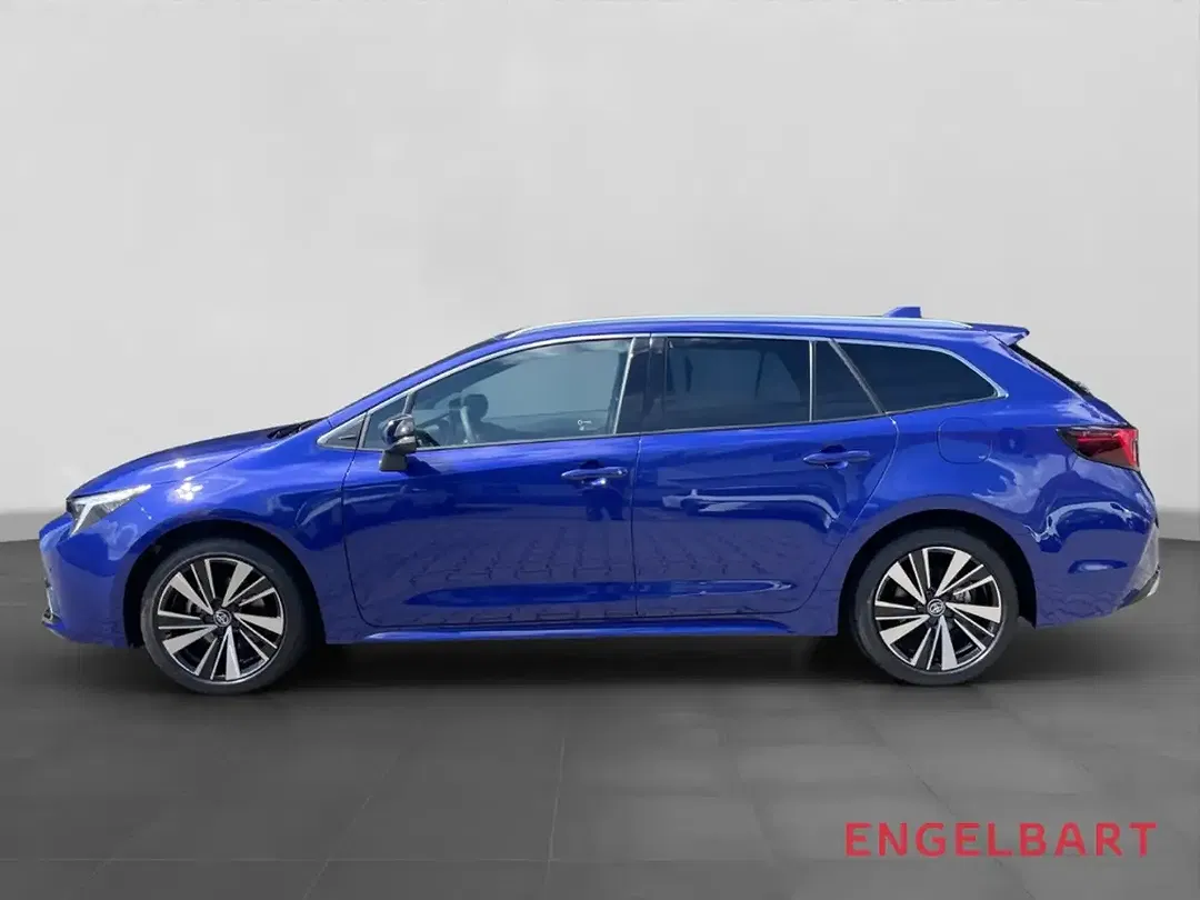 Toyota Corolla Hybrid Teamplayer - foto 1