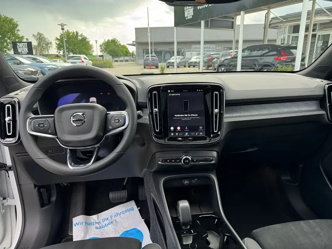 Volvo EX40 AWD Twin Motor Ultra Black Edition - Thumbnail 12