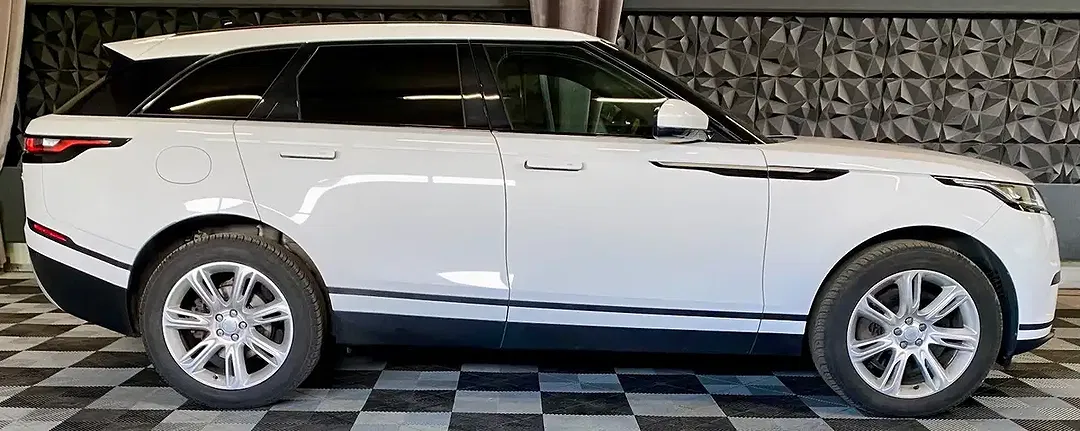 Land Rover Range Rover Velar 4x4 Hybrid - Thumbnail 7