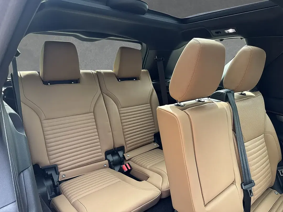 Land Rover Discovery D350 HSE - Thumbnail 10