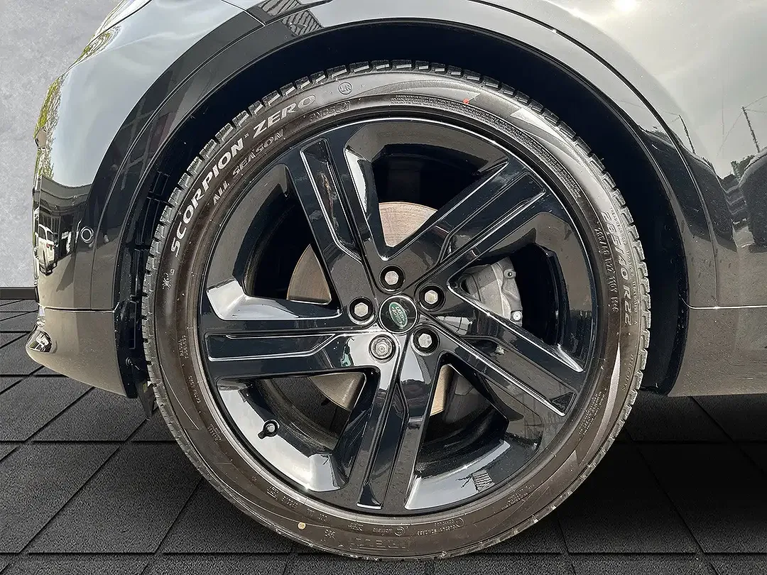 Land Rover Discovery D350 HSE - Thumbnail 9