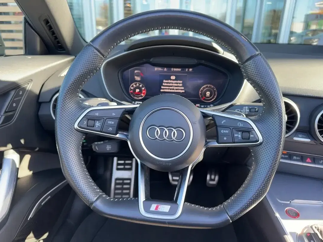 Audi TTS quattro Matrix LED S line - Thumbnail 9