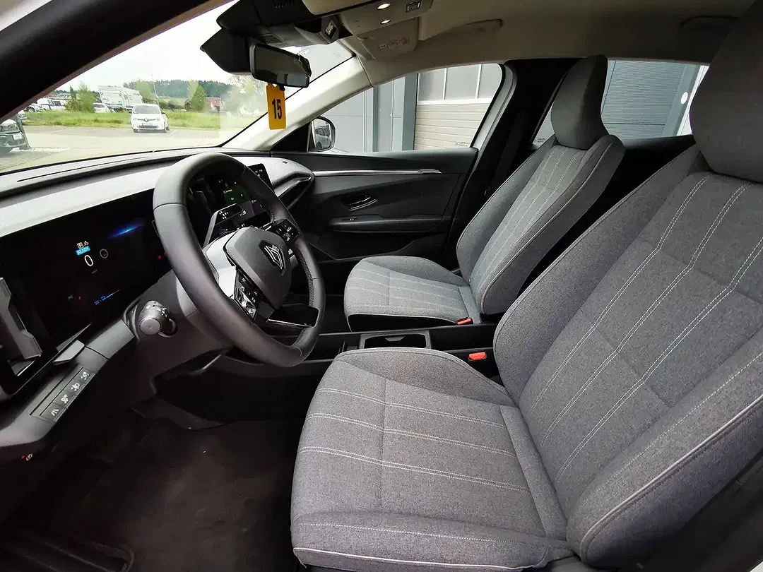 Renault Megane E-Tech Equilibre - Thumbnail 16