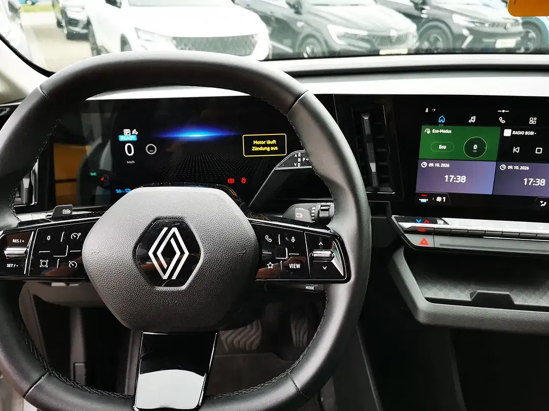 Renault Megane E-Tech Equilibre - Thumbnail 18