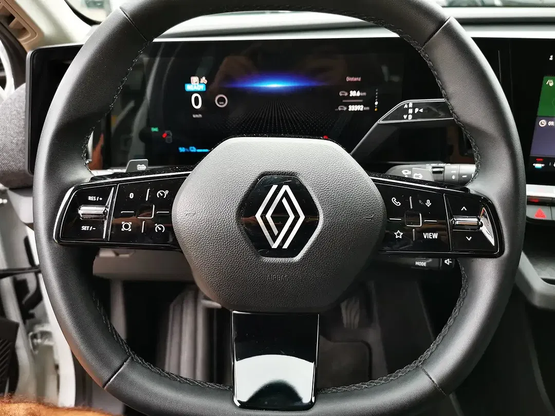 Renault Megane E-Tech Equilibre - Thumbnail 21