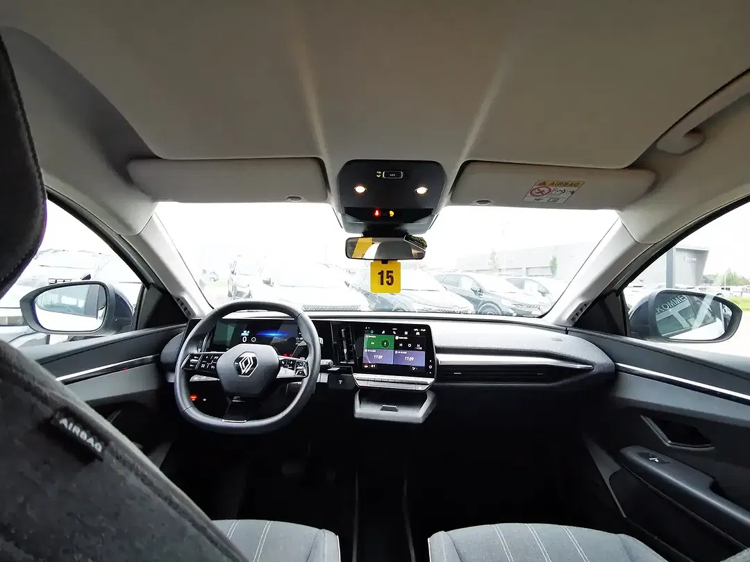 Renault Megane E-Tech Equilibre - Thumbnail 26
