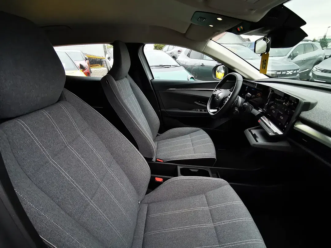 Renault Megane E-Tech Equilibre - Thumbnail 28