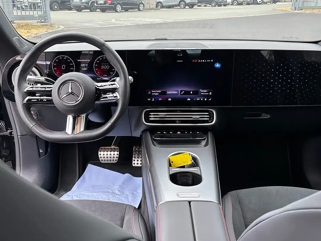 Mercedes-Benz CLA 350 4MATIC AMG - Thumbnail 8