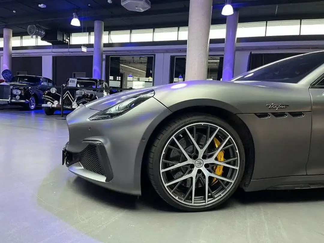 Maserati GranTurismo Trofeo - Thumbnail 9