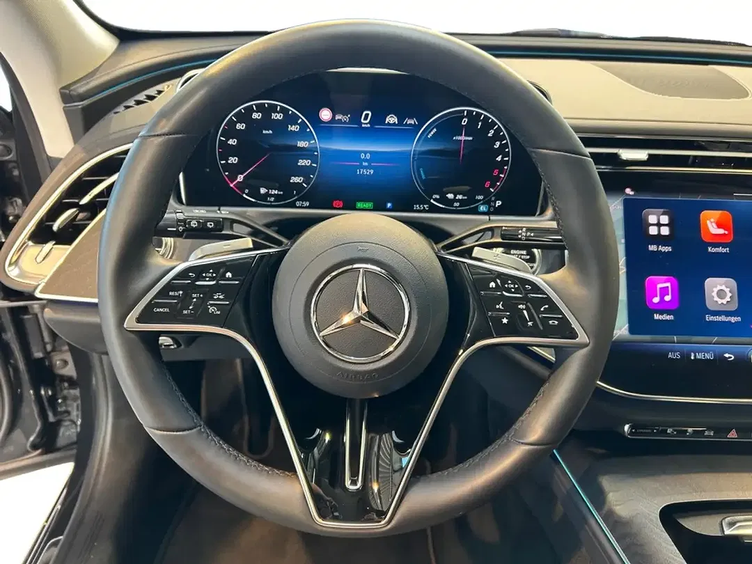 Mercedes-Benz E 300 4MATIC MBUX Avantgarde - Thumbnail 11