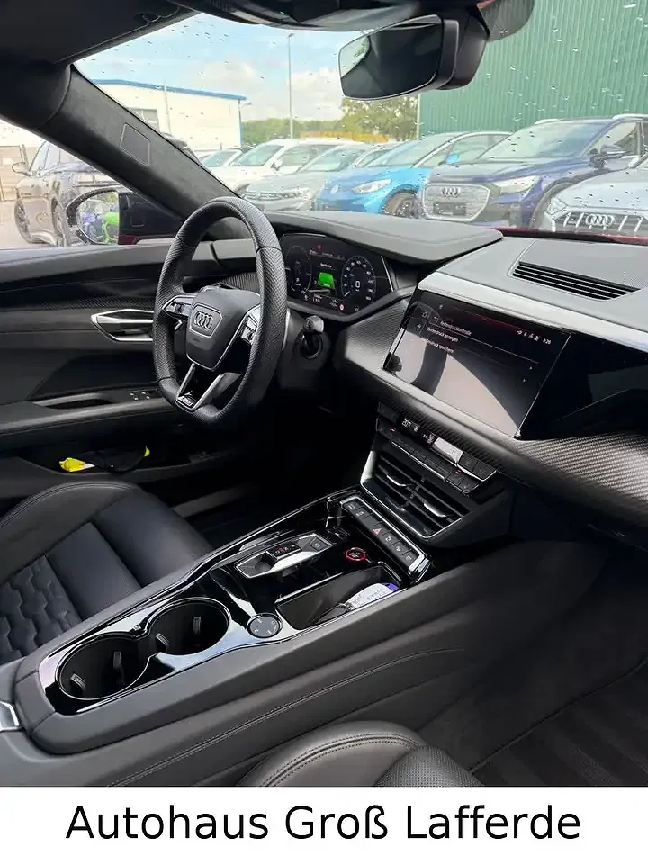 Audi e-tron GT quattro RS - Thumbnail 13