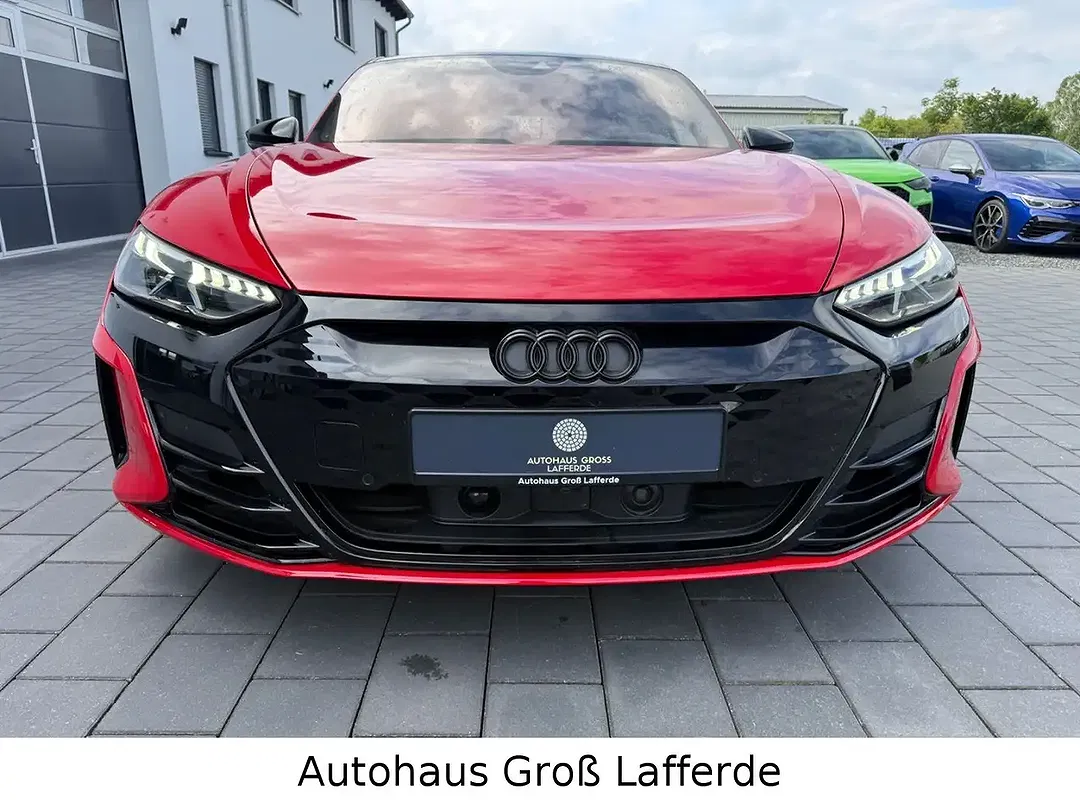 Audi e-tron GT quattro RS - foto 2