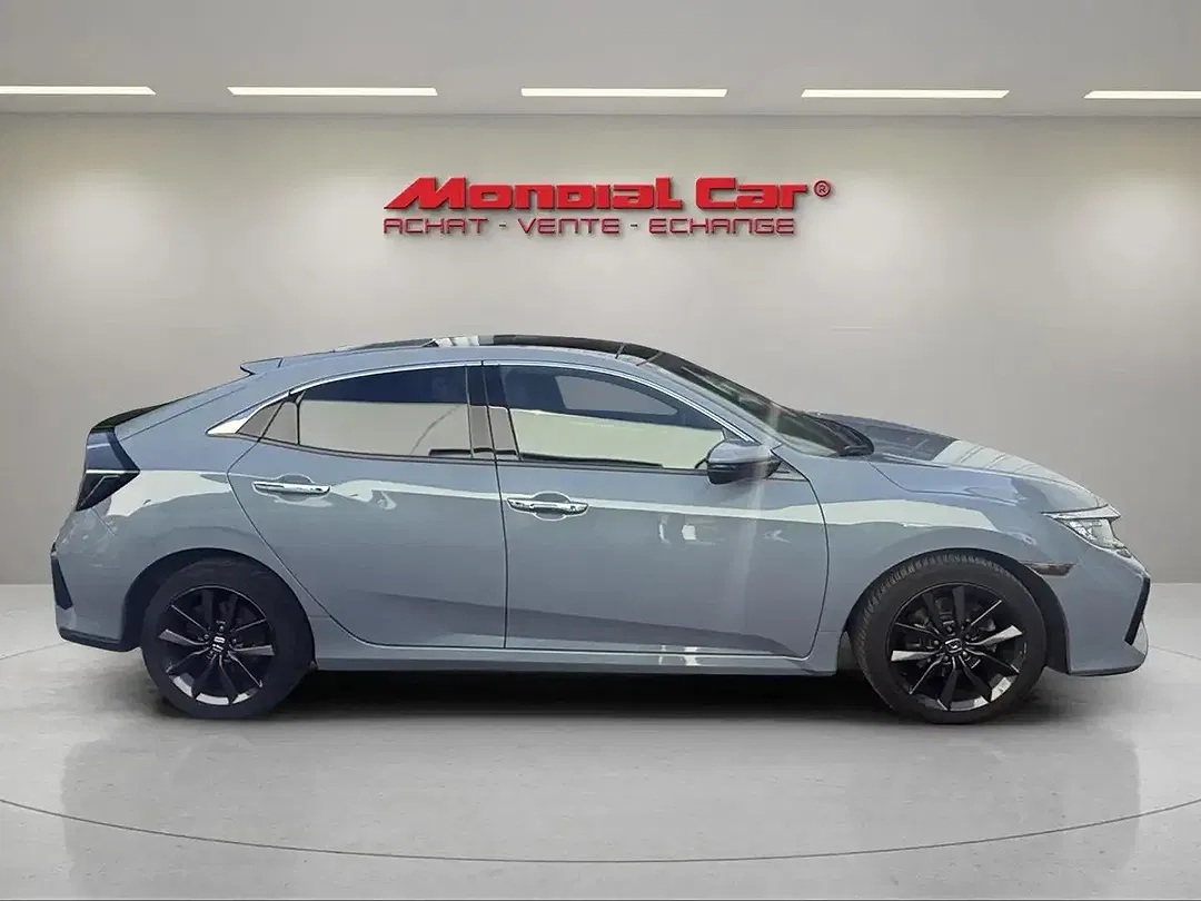 Honda Civic 1.5 i-VTEC CVT - Thumbnail 8