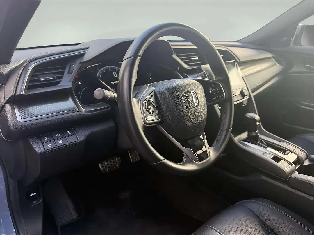 Honda Civic 1.5 i-VTEC CVT - Thumbnail 9