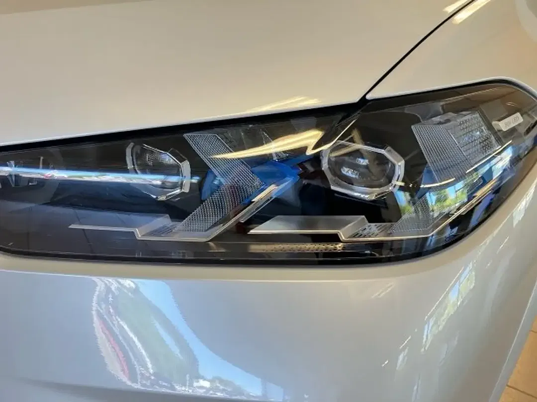 BMW X5 xDrive - Thumbnail 12