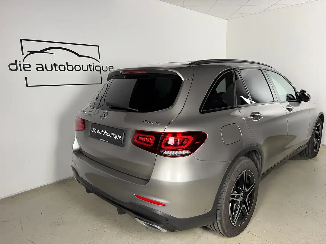 Mercedes-Benz GLC 220 4MATIC AMG Line - Thumbnail 10