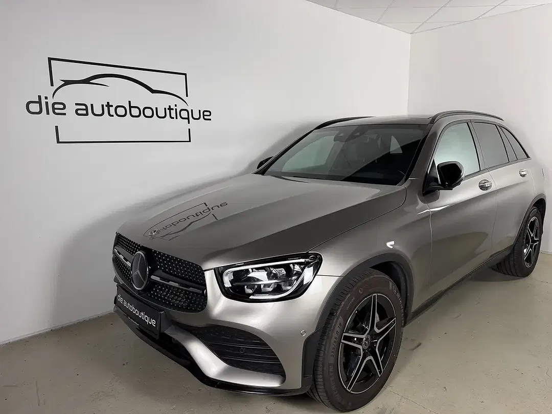Mercedes-Benz GLC 220 4MATIC AMG Line - Thumbnail 2