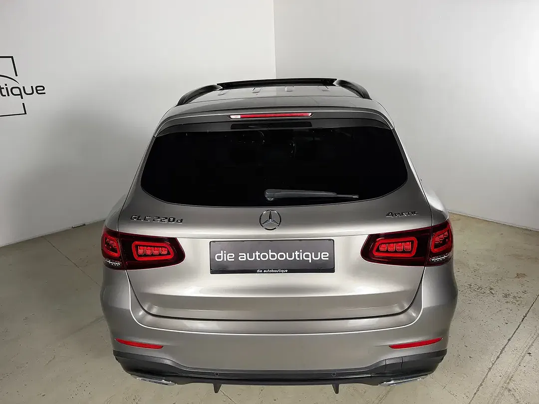 Mercedes-Benz GLC 220 4MATIC AMG Line - Thumbnail 7