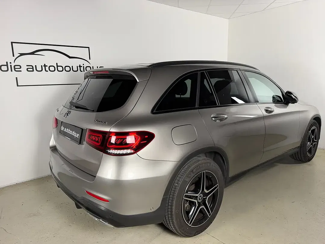 Mercedes-Benz GLC 220 4MATIC AMG Line - Thumbnail 9