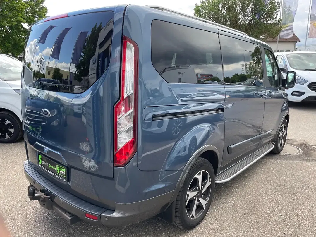 Ford Tourneo Custom AUT Active - Thumbnail 5