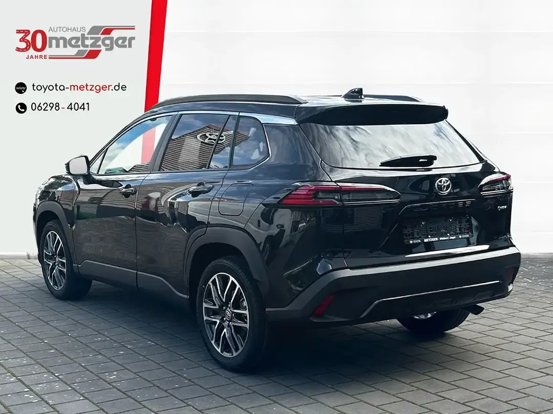 Toyota Corolla Cross Hybrid Teamplayer - Thumbnail 4