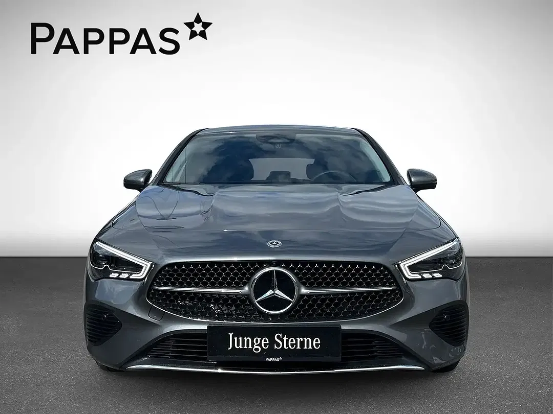 Mercedes-Benz CLA 200 - Thumbnail 3