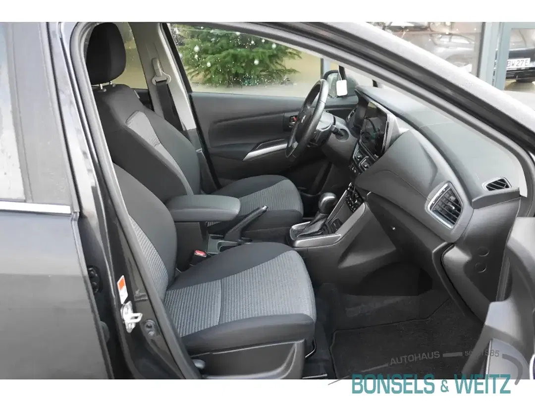 Suzuki SX4 S-Cross Hybrid 1.5 Dualjet AGS Comfort - Thumbnail 5