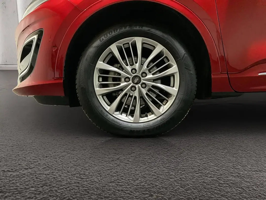 Ford Kuga 2.5 PHEV Vignale - Thumbnail 9