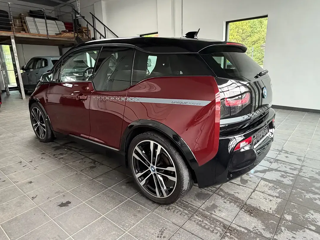 BMW i3 - Thumbnail 7