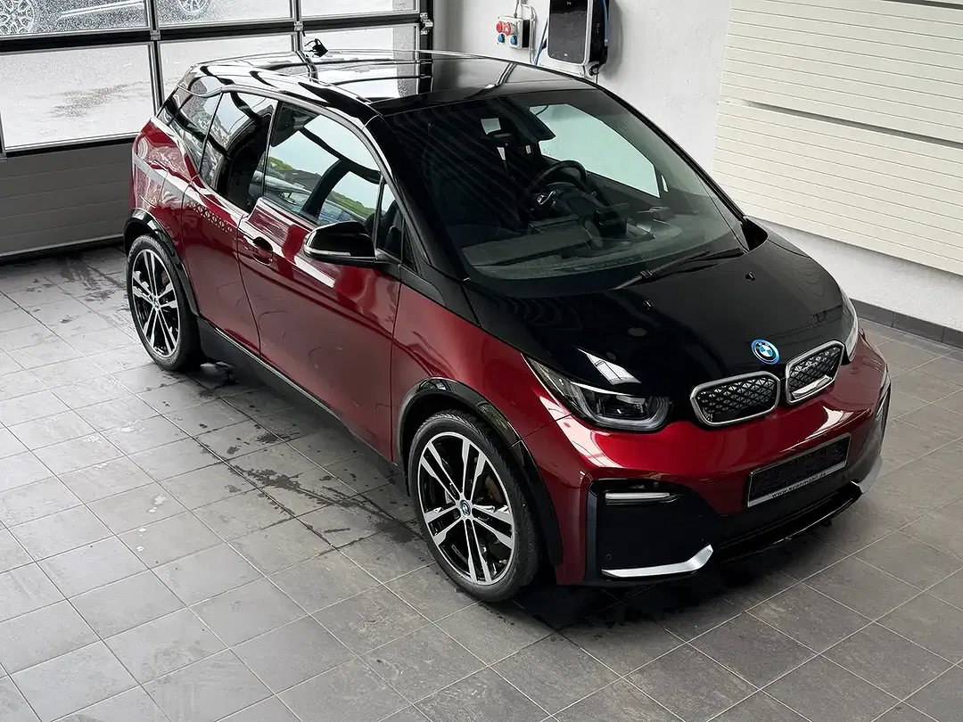 BMW i3 - Thumbnail 8