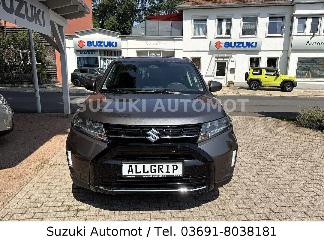 Suzuki Vitara Hybrid 1.4 AllGrip Comfort - foto 2
