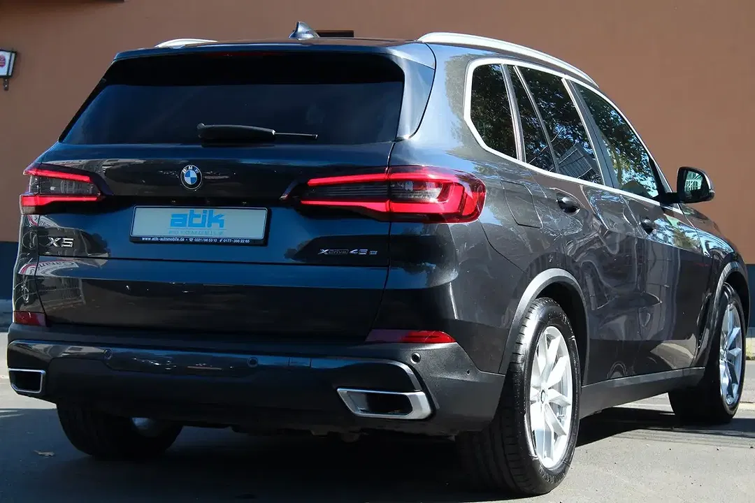 BMW X5 - Thumbnail 12