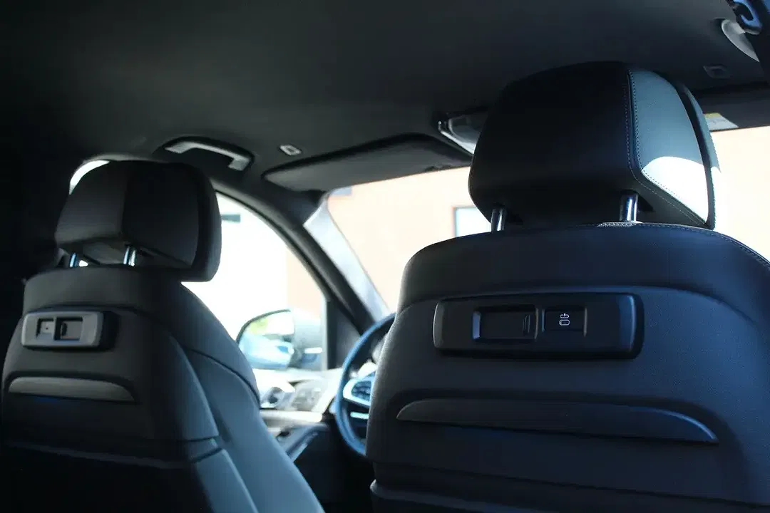 BMW X5 - Thumbnail 19