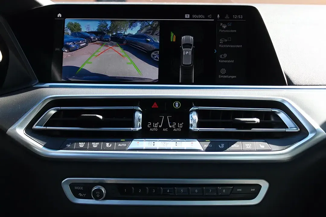BMW X5 - Thumbnail 22