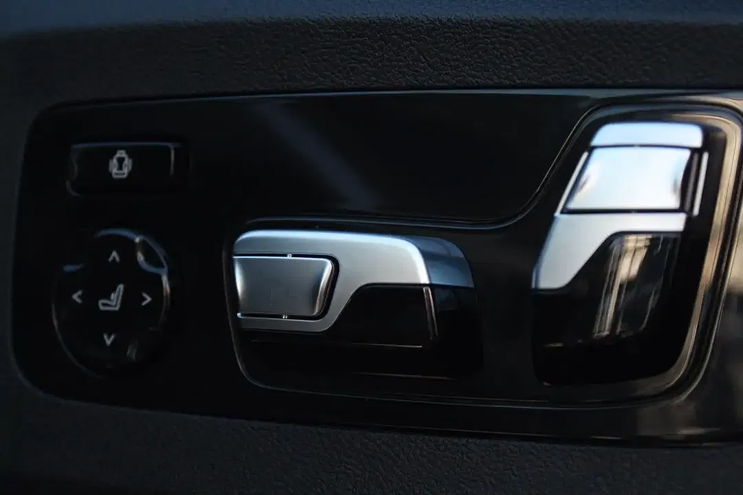 BMW X5 - Thumbnail 37