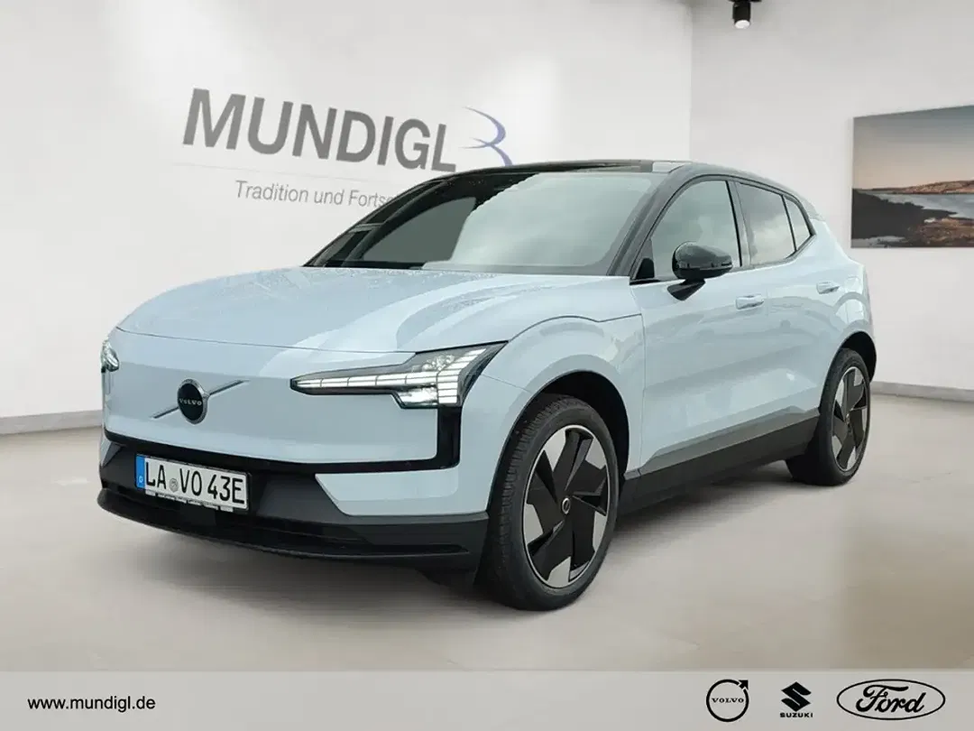Volvo EX30 Plus - foto 1