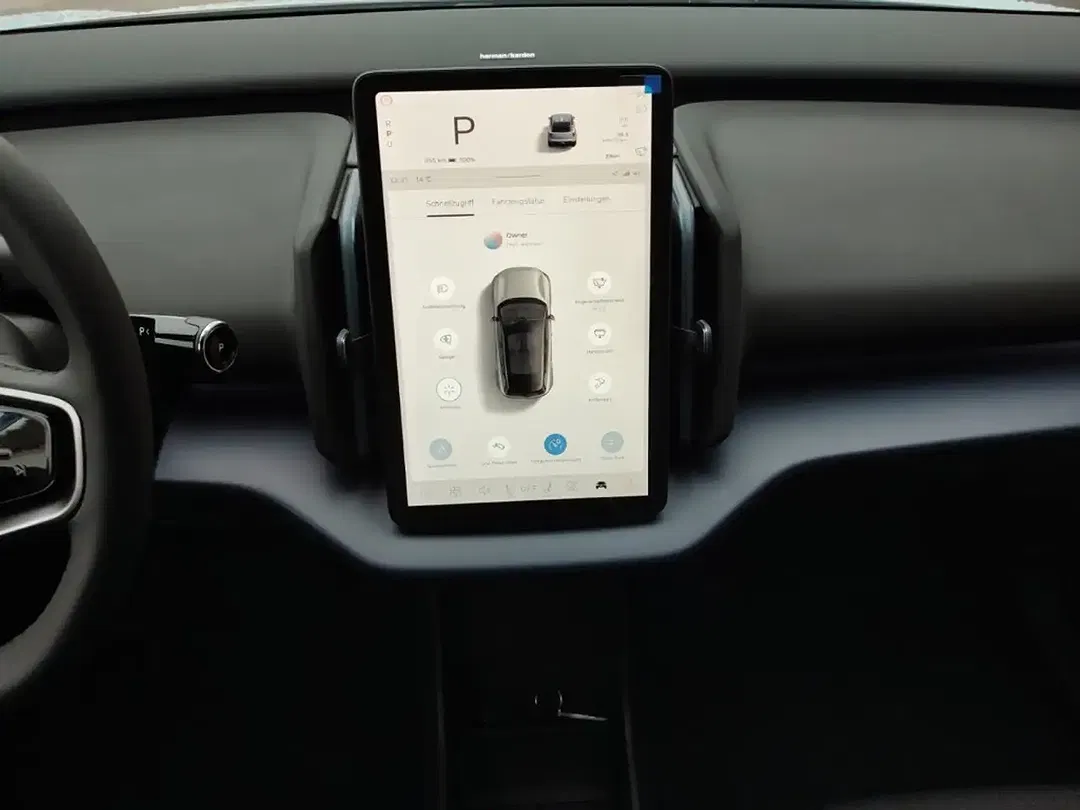 Volvo EX30 Plus - Thumbnail 10