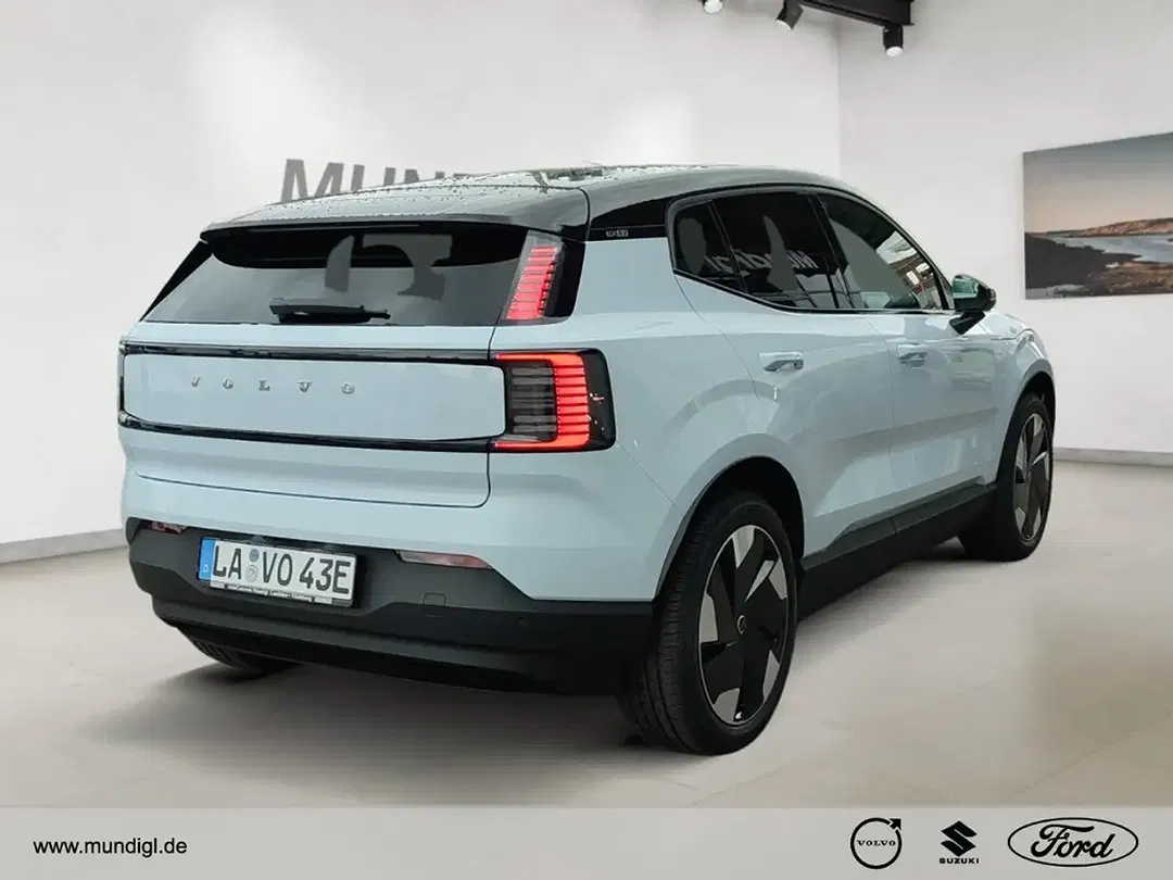 Volvo EX30 Plus - Thumbnail 5
