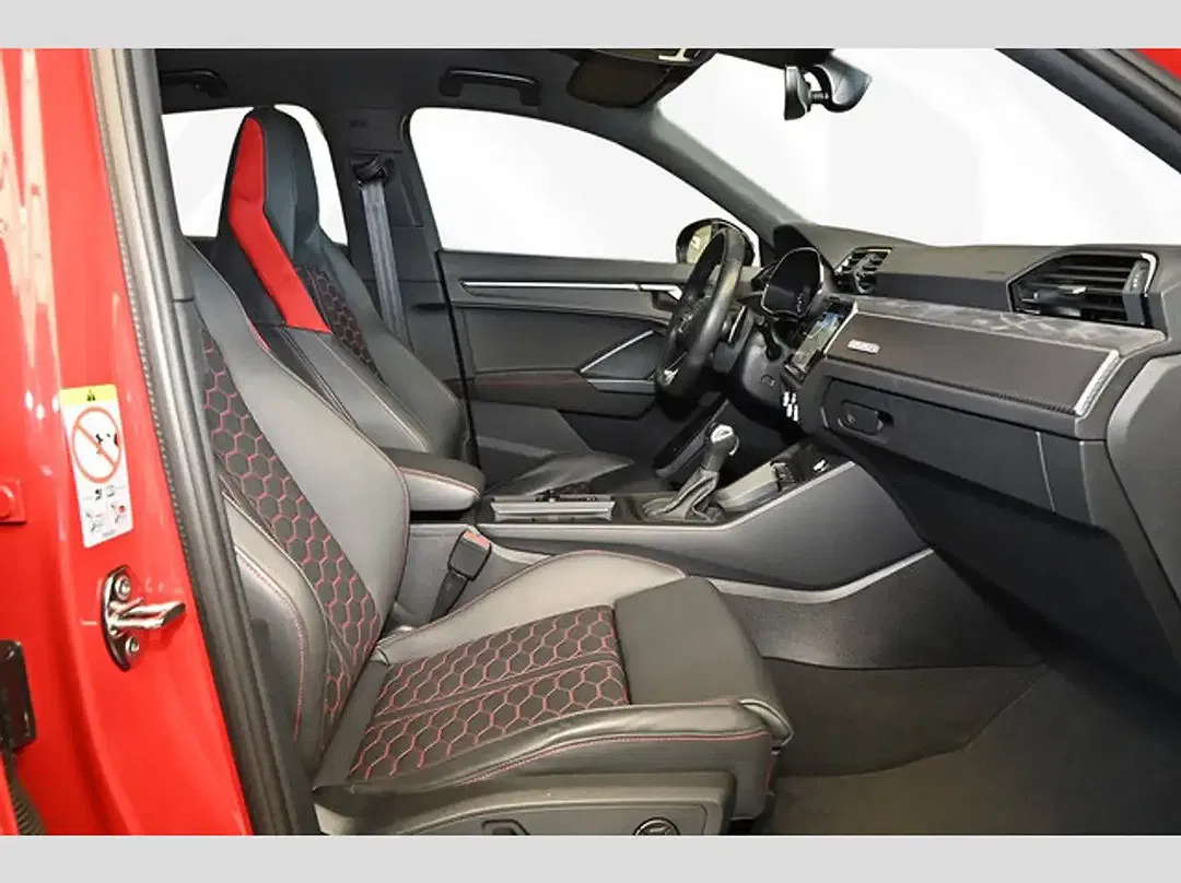 Audi RS Q3 S tronic Matrix LED Sportback - Thumbnail 6