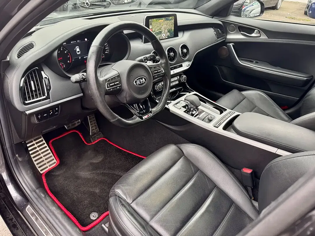 Kia Stinger GT-Line - Thumbnail 10