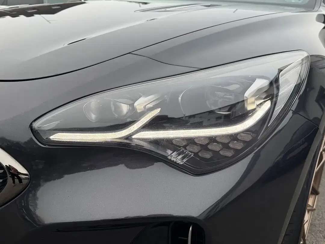 Kia Stinger GT-Line - Thumbnail 6