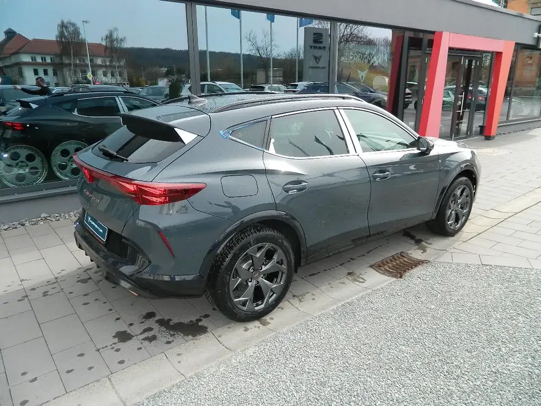 CUPRA Formentor 1.5 PHEV DSG - Thumbnail 6