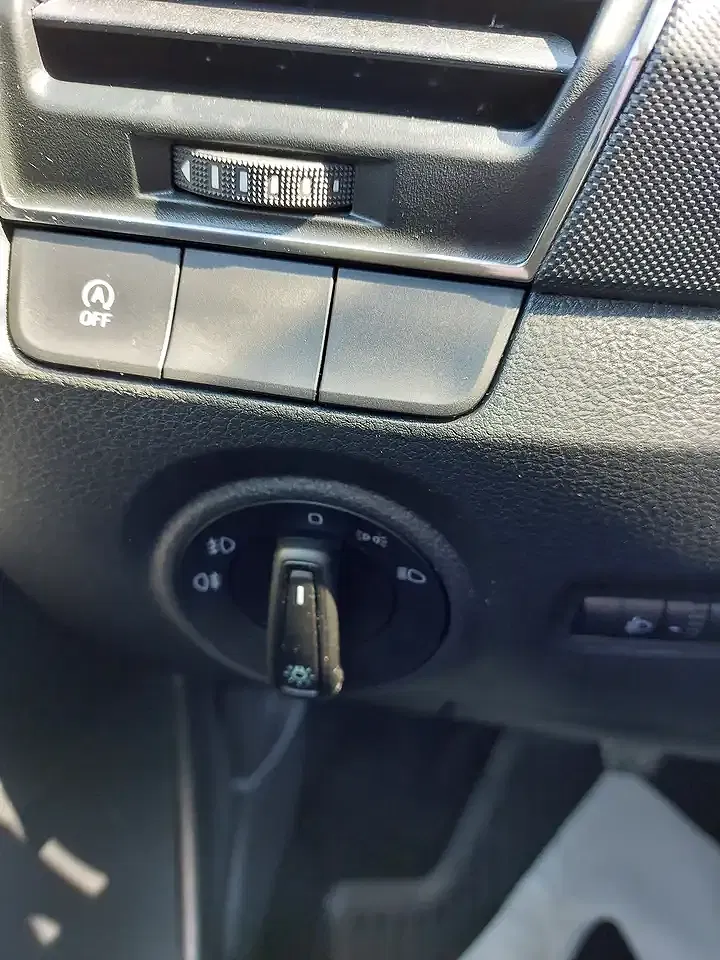 Skoda Fabia Ambition - Thumbnail 10
