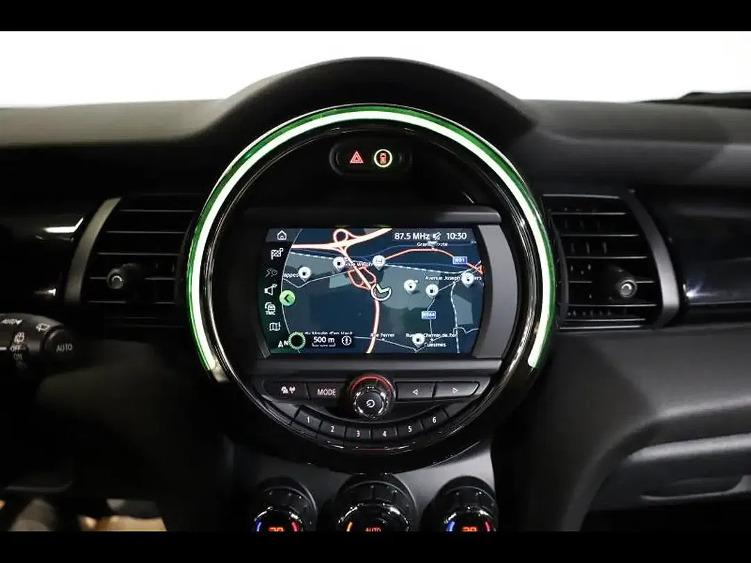 MINI Cooper SE - Thumbnail 11
