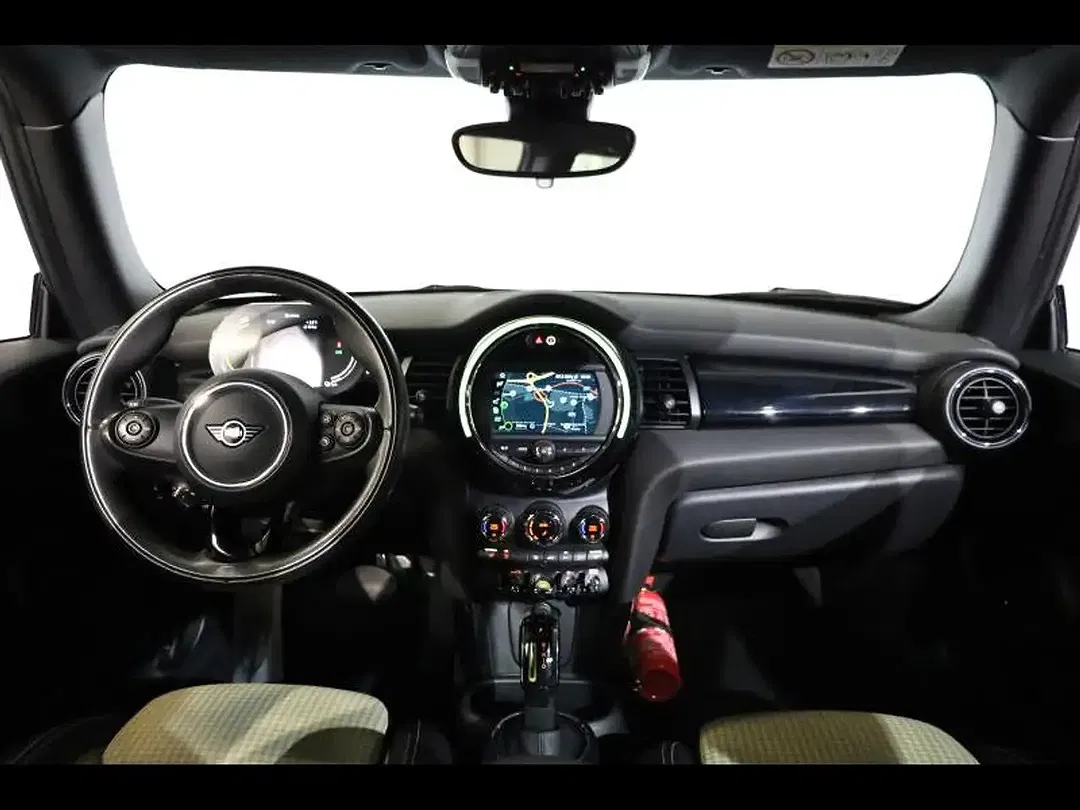 MINI Cooper SE - Thumbnail 7