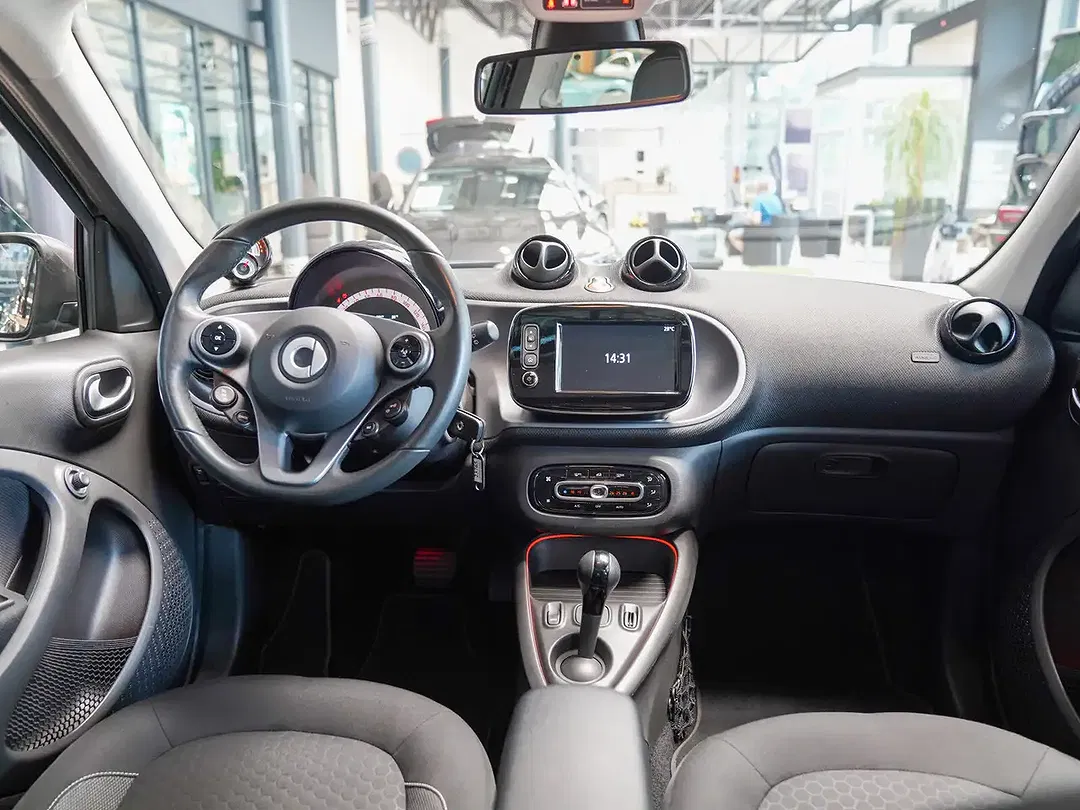smart forFour - Thumbnail 12