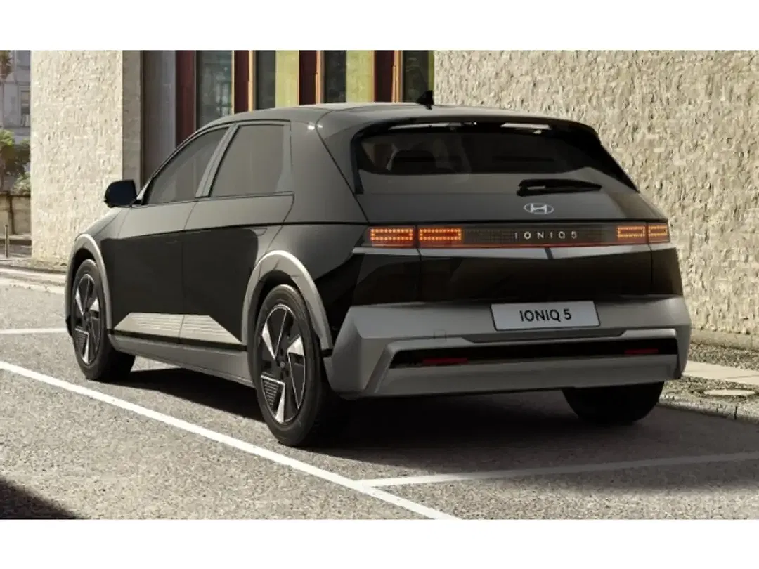 Hyundai IONIQ 5 UNIQ - Thumbnail 2