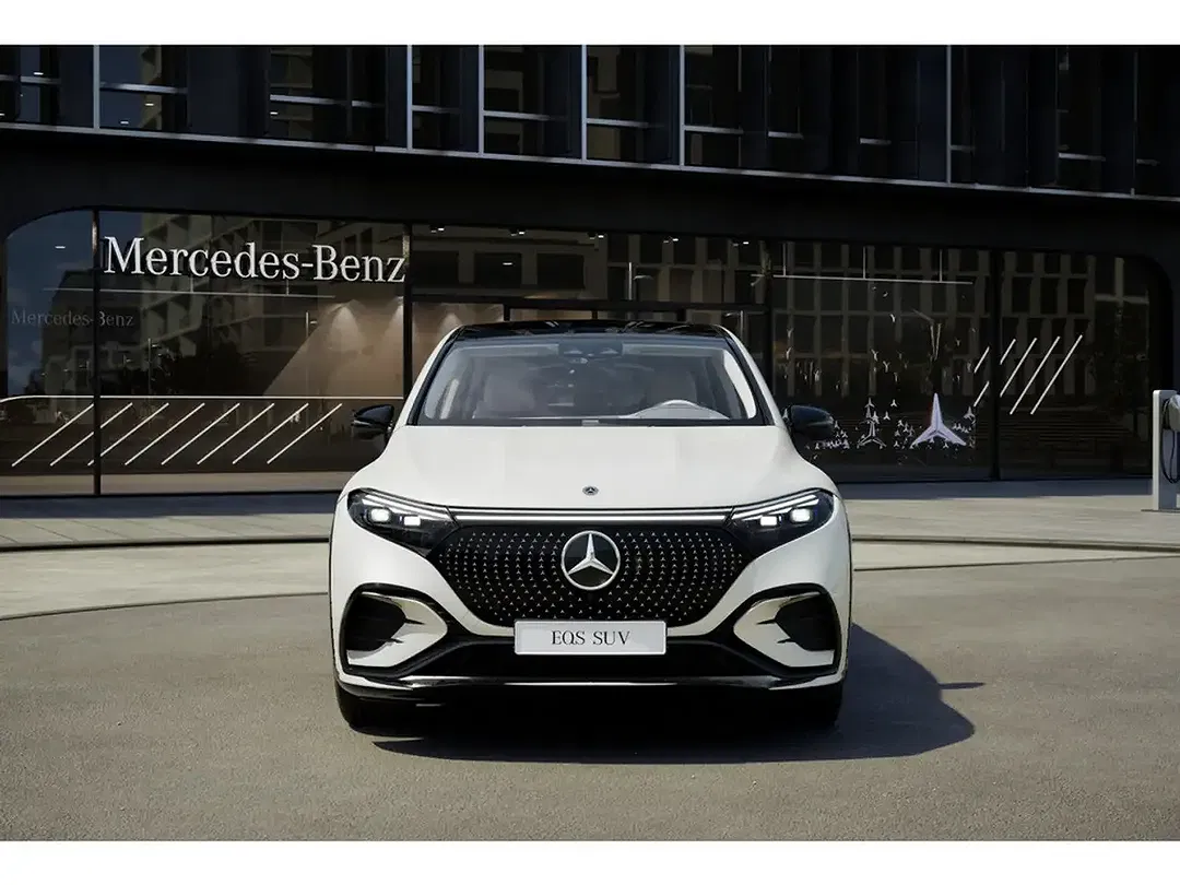Mercedes-Benz EQS SUV - Thumbnail 12