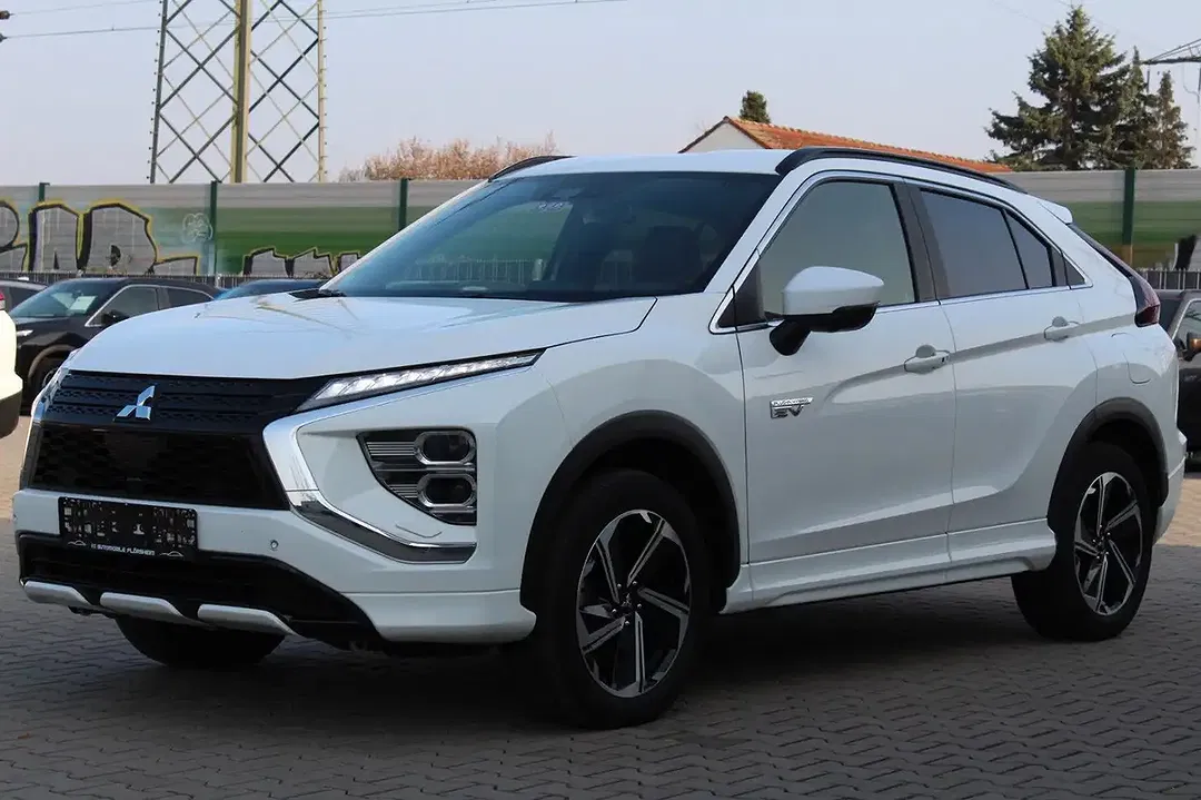 Mitsubishi Eclipse Cross 2.4 - foto 2
