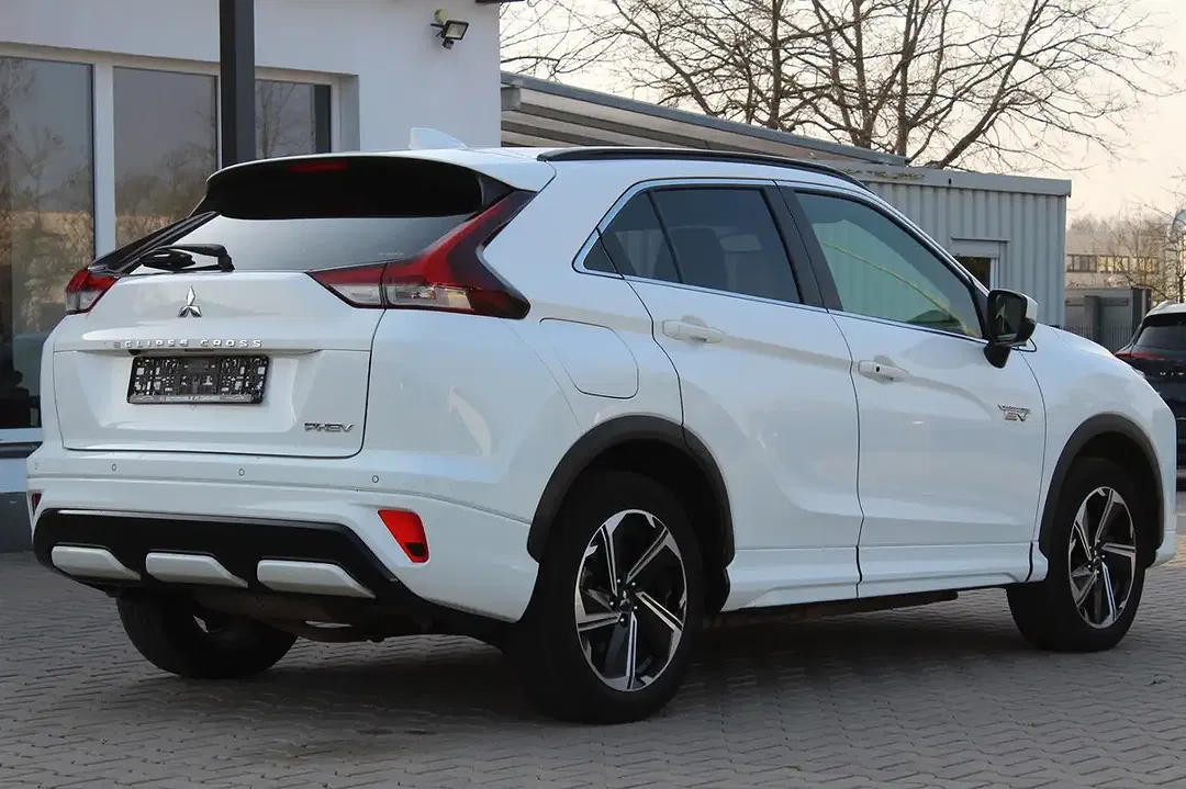 Mitsubishi Eclipse Cross 2.4 - Thumbnail 6